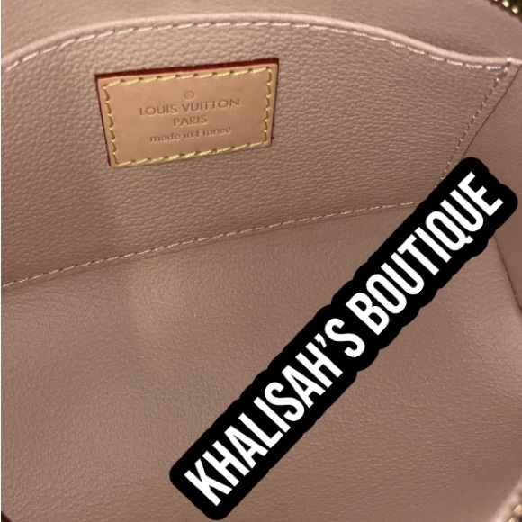 Authentic Louis Vuitton MONOGRAM M47515 COSMETIC POUCH MSRP $790 - Picture 11 of 16